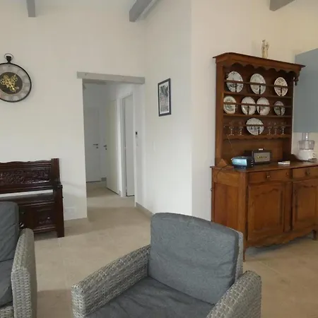 Maison Vendeenne 3 Ch, Prop. Animaux, Proche - Fr-1-540-323 *