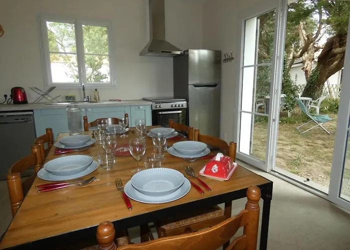 Maison Vendeenne 3 Ch, Prop. Animaux, Proche - Fr-1-540-323 Dom wakacyjny *